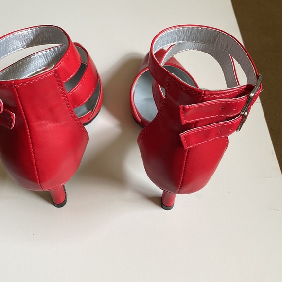 Classique woman 3inch heels. - Picture 3 of 3